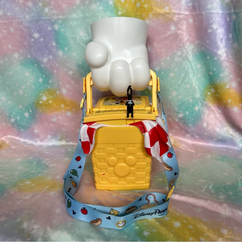 Disney Merch - Picture 4 of 8
